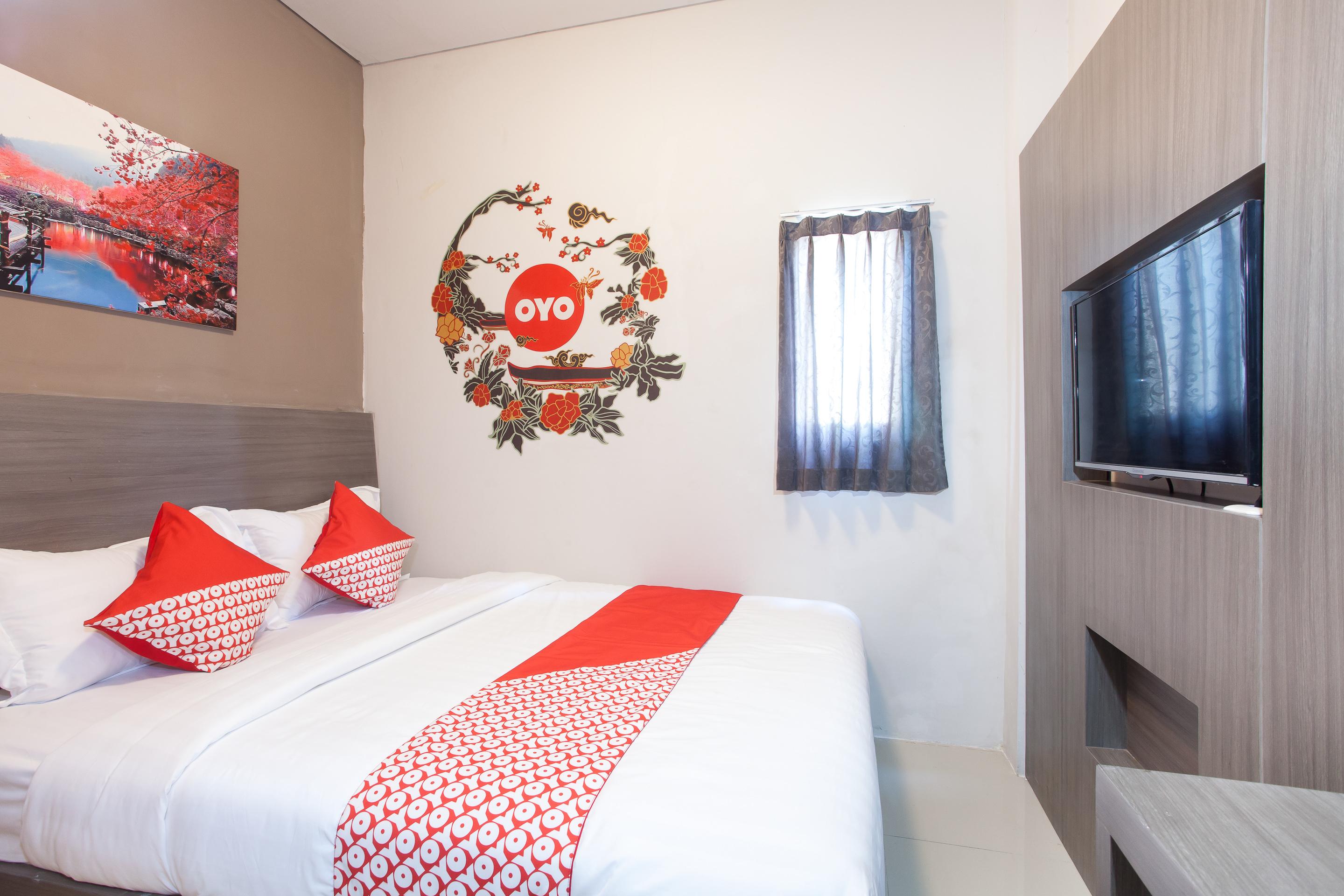 We Stay Residence Redpartner Surabaya Kültér fotó