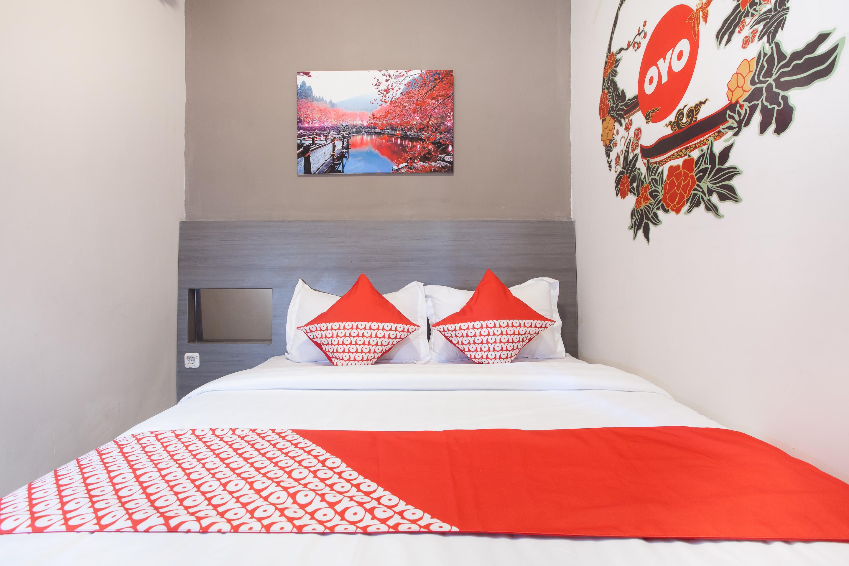 We Stay Residence Redpartner Surabaya Kültér fotó