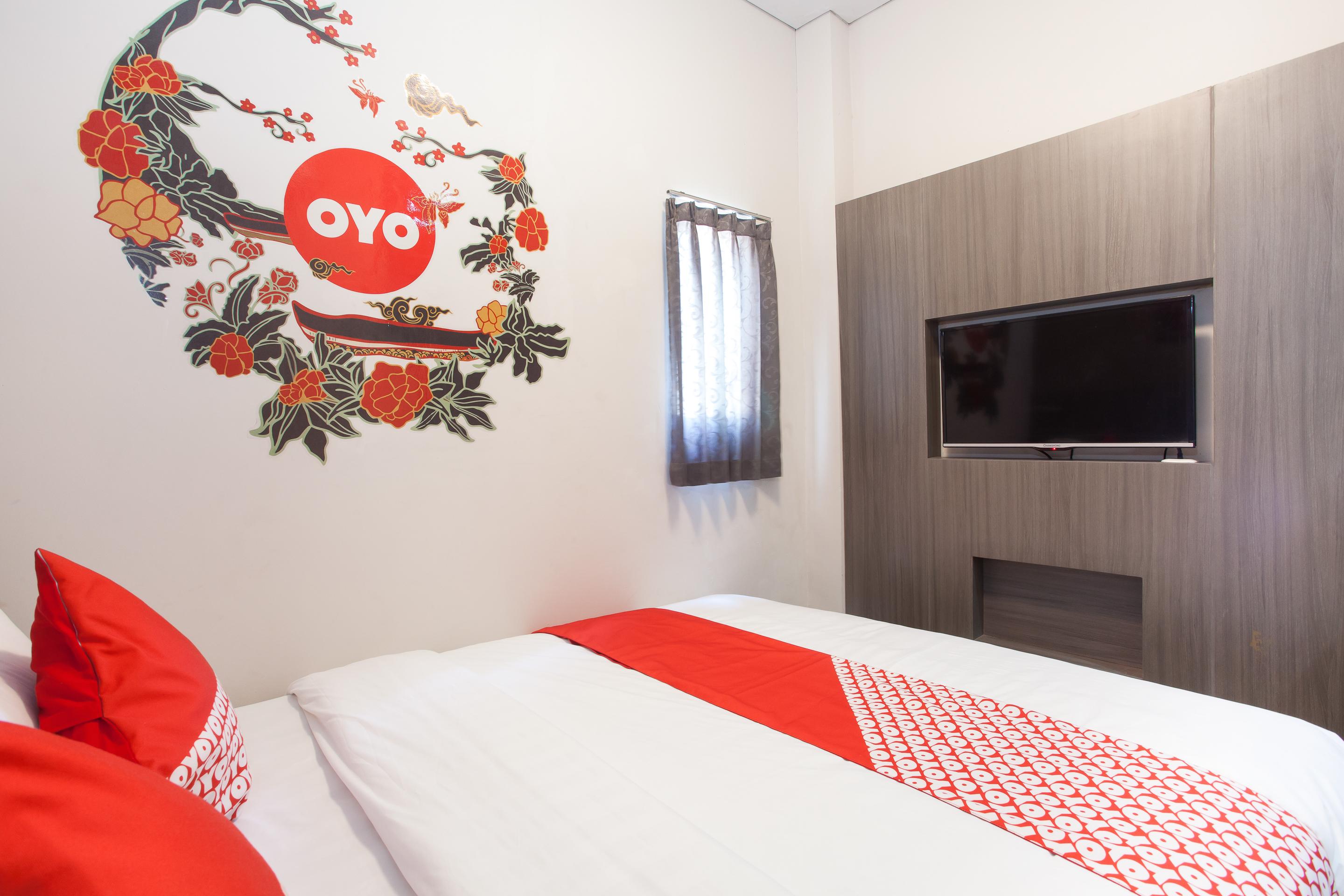 We Stay Residence Redpartner Surabaya Kültér fotó